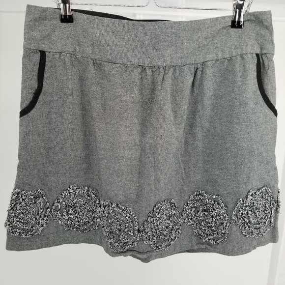Stooshy Dresses & Skirts - Stooshy Cotton Stretch Skirt w Floral Applique, XL